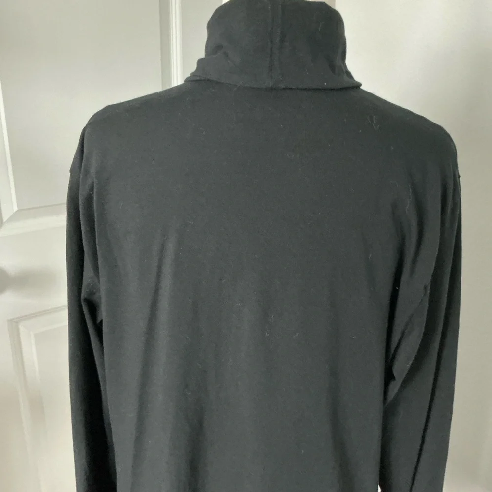Eddie Bauer Women’s Black Turtle Neck Top Size XL - Picture 4 of 6